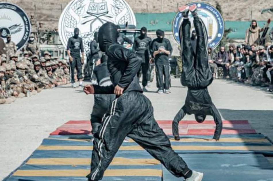 په کابل، بلخ او لوګر کې د پولیسو د ځانګړو قطعاتو له ۸۰۰ څخه زیات غړي د مسلکي روزنې له کورس څخه فارغ شول