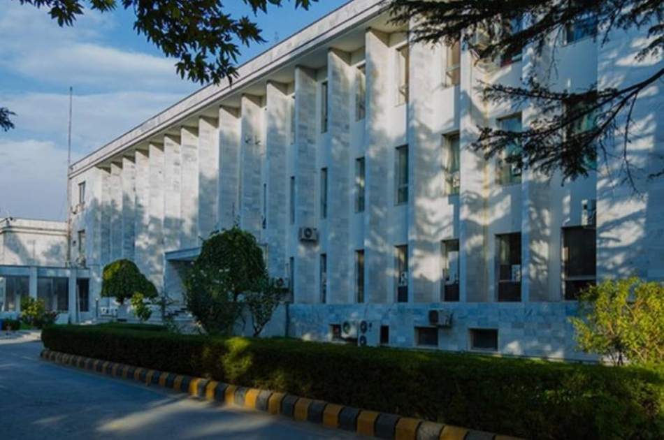 Ministry of Foreign Affairs denies claims of repeated phone calls between Maulavi Muttaqi and Pakistani Foreign Minister