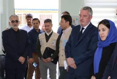 بازدید سفیر هالند از مرکز خدمات اداری خلیج فارس؛ تأکید بر همکاری بین‌المللی در حمایت از مهاجرین در ایران+عکس  