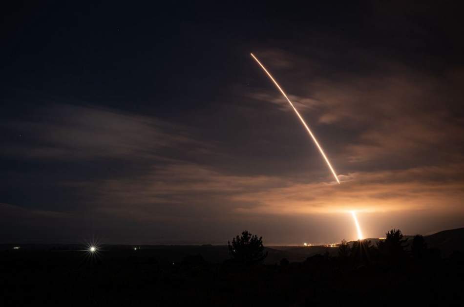 US tests intercontinental ballistic missile