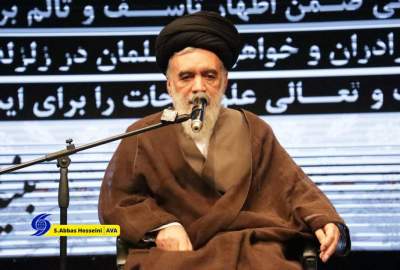 النظرة الخاصة لقيادة الثورة الإسلامية إلى شعب أفغانستان؛ التأكيد على ضرورة التآلف والاحترام والإدارة الدقيقة لوجود المهاجرين في إيران