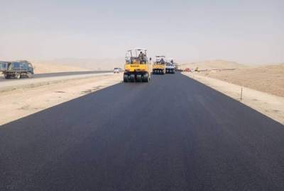 د فواید عامې وزارت د کابل-غزني لویې لارې د دوهم لین د بیارغونې په برخه کې د کیفیت کار باندې ټینګار کوي