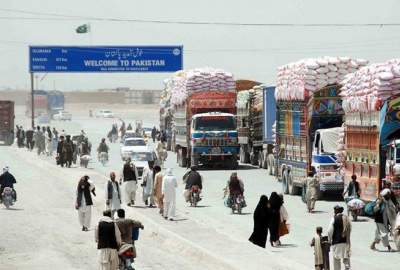 Trade with Pakistan Continues to Be Suspended; Afghan Traders Lose About $2 Million Daily
