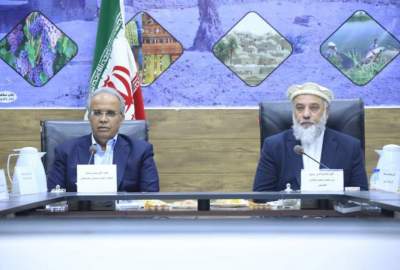 وزير الصناعة والتجارة الأفغاني يلتقي محافظ سيستان وبلوشستان: إنشاء مسار جديد لتسهيل التجارة والعبور في معبر ميلك