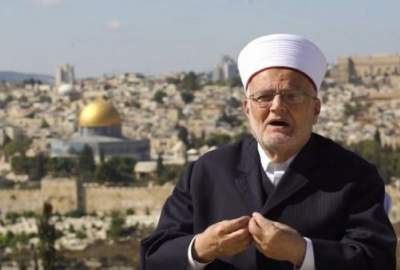 محاكمة خطيب المسجد الأقصى بسبب دعمه للمقاومة