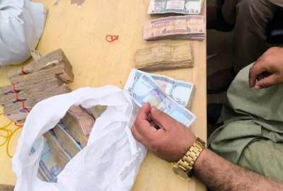 توزیع یک میلیون افغانی کمک نقدی برای ۲۹۶ خانواده نیازمند در فاریاب
