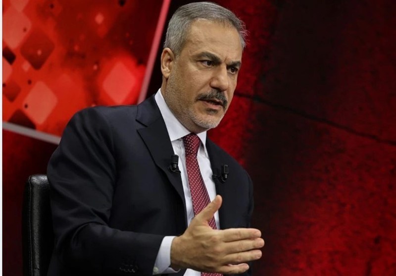 فیدان: باید به تصمیم ایران برای تعیین محل مذاکره احترام گذاشت؛ تغییر حکومت در ایران از طریق حمله غیرممکن و غیرمنطقی است