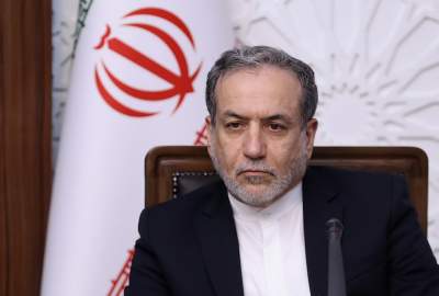 عراقچی افغانستان و پاکستان را به گفتگو و خویشتنداری دعوت کرد