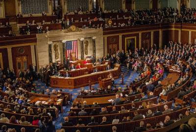 اختلاف شدید در کنگره آمریکا بر سر حمله به ایران؛ دموکرات‌ها و برخی جمهوری‌خواهان: جنگ غیرقانونی، بر پایه دروغ است