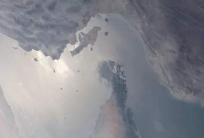 بلومبرغ: الملاحة في مضيق هرمز توقفت