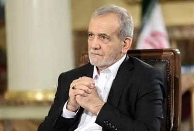 پزشکیان: اجازه ندهیم با فریب آمریکا و اسرائیل، کشورهای منطقه مقابل هم بایستند  