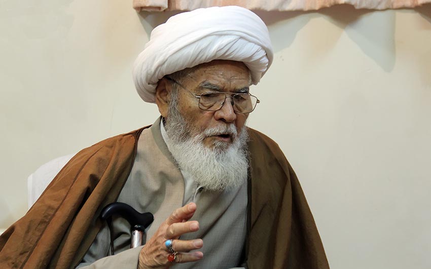 پیام رئیس شورای علمای شیعه افغانستان در پی اعلام رهبری آیت‌الله سیدمجتبی خامنه‌ای و تجلیل از جایگاه رهبر شهید