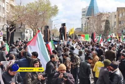 اجتماع بزرگ مهاجرین کشورهای اسلامی در خراسان رضوی به پاس شهادت قائد امت امام خامنه‌ای (ره)  