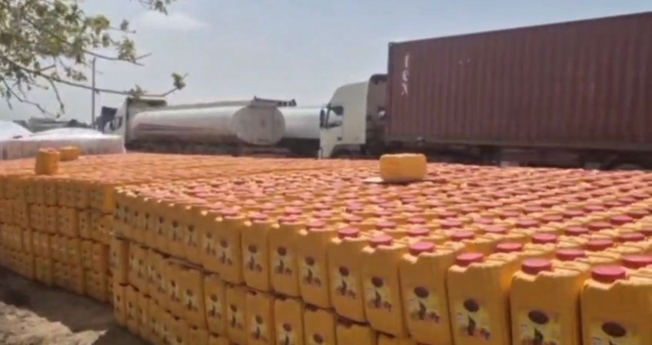 افزایش واردات روغن خوراکی از مرز اسلام‌قلعه هرات؛ گام مؤثر برای مهار قیمت‌ها در بازار