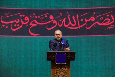 خیابان، موشک و تنگه هرمز، گلوی دشمن ایران را فشرده است / به لطف الهی جز با پیروزی از این جنگ خارج نمی‌شویم