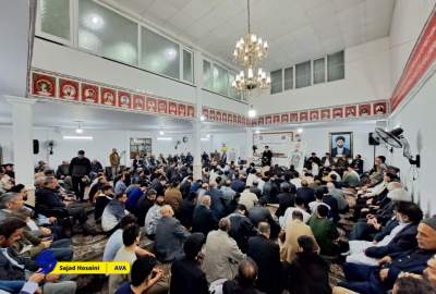 تصاویر/همایش «بر مدار ولایت؛ پیام‌ها و پیامدها» توسط کسبه و بازاریان مهاجرین افغانستان در مشهد مقدس  <img src="https://cdn.avapress.net/images/picture_icon.png" width="16" height="16" border="0" align="top">