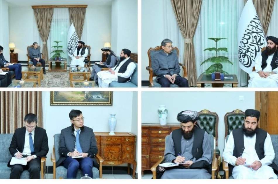 په کابل کې د چین له سفیر سره د متقي مشوره / د ارومچي د خبرو اترو په چټکولو او د سیمه ییز باور په پیاوړتیا ټینګار