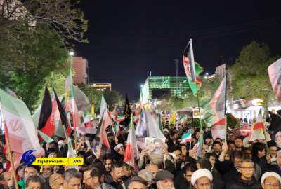 تصاویر/ راهپیمایی ده‌هزار نفری بیعت و حمایت مهاجرین افغانستانی مقیم مشهد از ولی امر مسلمین، حضرت آیت‌الله سید مجتبی حسینی خامنه‌ای (مدظله العالی)