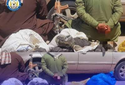 په نیمروز کې سلګونه کیلوګرامه مخدره مواد نیول شوي؛ خلک نیول شوي دي