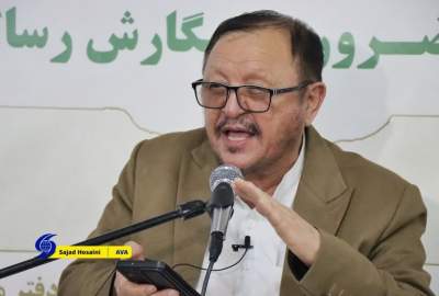 شعرخوانی شاعر برجسته و مطرح کشور در وصف قائد شـهید امت   