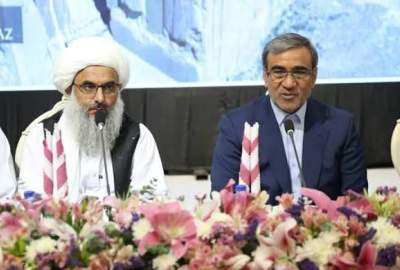 گفت‌وگوی تلفنی والی هرات با والی خراسان رضوی؛ تاکید بر حل مشکلات ترانزیتی و فراهم‌سازی تسهیلات