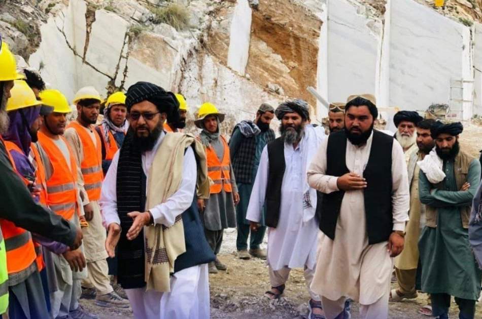 تأکید وزارت معادن بر استخراج معیاری و حفاظت از محیط‌ زیست در معادن نفرایت کنر
