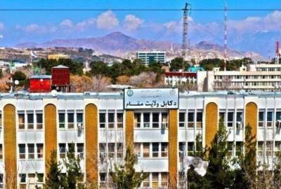 د کابل والي د خلکو ستونزو ته په وخت رسیدګي ټینګار وکړ