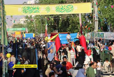 مهمانی ۱۰ کیلومتری؛ تجدید بیعت مردم تهران با آرمان‌های ولایت در عید غدیر  