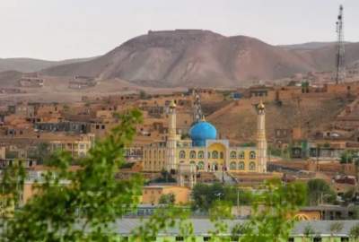 توزیع بیش از ۷۳ میلیون افغانی پول نقد برای بیش از ۷۴۰۰ خانواده‌ متضرر در غور