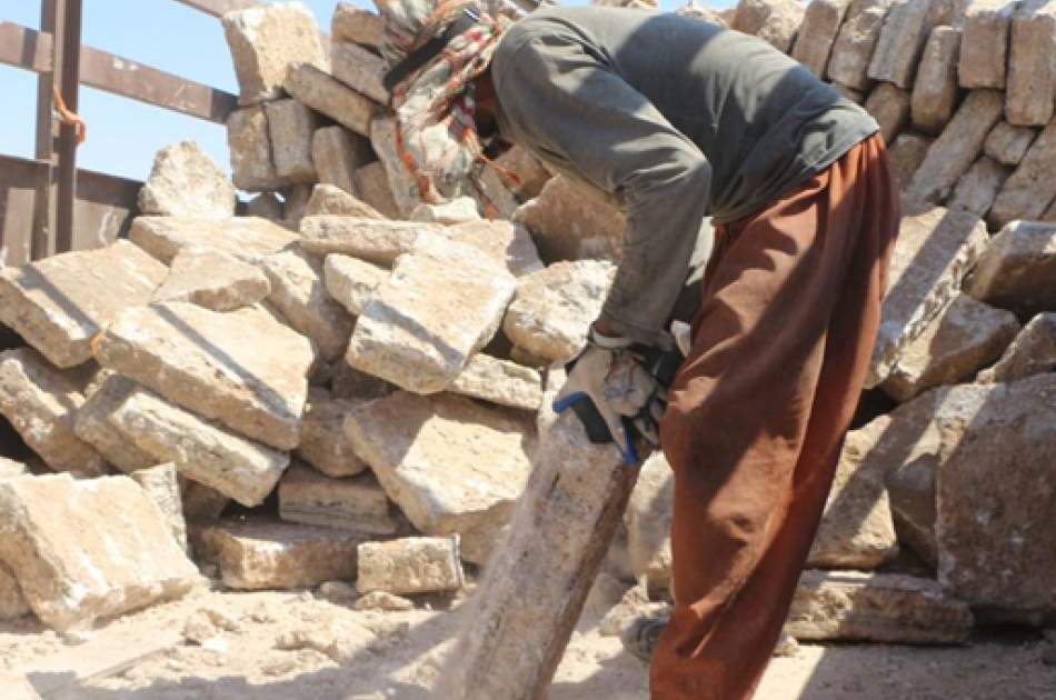 ریاست معادن هرات: بیش از 1500 نفر در معدن نمک ولسوالی غوریان مصروف کار هستند
