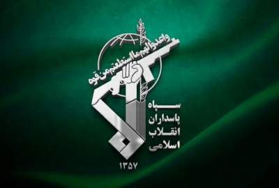 سپاه: تجاوزهای امریکا با عملیات موشکی و پهپادی پاسخ داده شد/ برخورد با کشتی‌های متخلف قاطع‌تر از گذشته خواهد بود