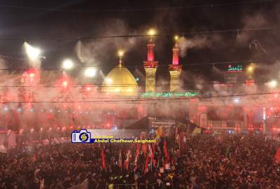 گزارش تصویری/ شب اربعین؛ بین‌الحرمین، تجلی عشق، وحدت و پیام مقاومت  