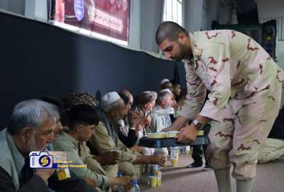 میزبانی جمهوری اسلامی ایران از هزاران زائر اربعین افغانستان؛ خدمات‌رسانی در دوغارون، اسکان در مشهد و اعزام به مرز عراق ادامه دارد