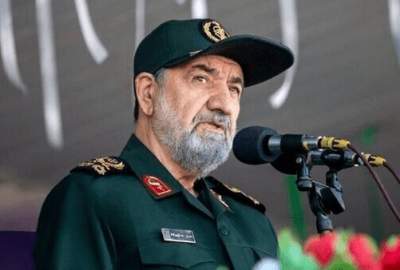 محسن رضایی با حکم رهبر انقلاب اسلامی به شورای عالی امنیت ملی ایران پیوست و دبیر آن شد