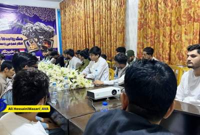 گرامی‌داشت روز خبرنگار در کتابخانه فردوسی مزارشریف؛ تأکید بر صداقت و پرهیز از تحریف در اطلاع‌رسانی