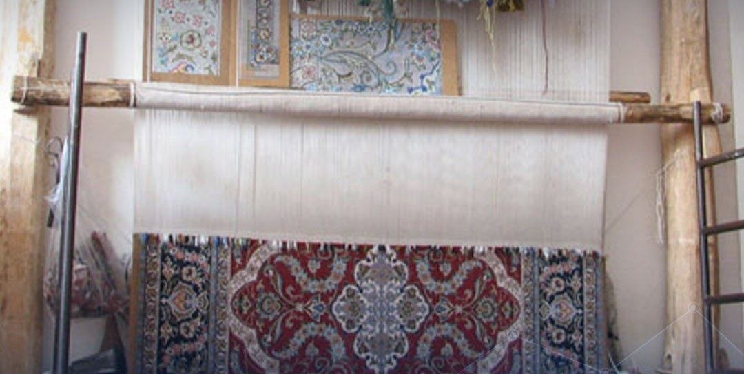 بررسی طرح ایجاد کمپ و کارخانه قالین‌بافی برای برگشت‌کنندگان در پلچرخی