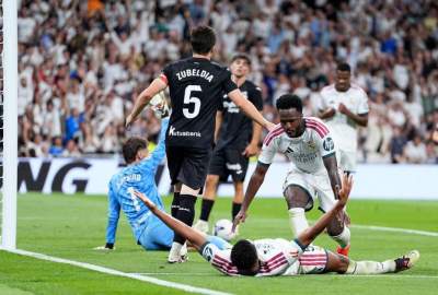 Real Madrid 4-1 Real Sociedad; Mourinho