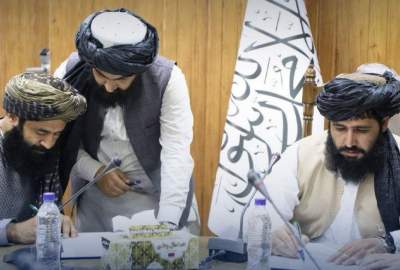 د هیواد په سرحدي او لرې پرتو سیمو کې د ۵۲ مخابراتي انتنونو د جوړولو قرارداد لاسلیک شو